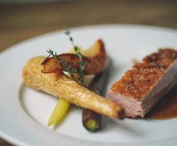 Soirée Saveurs et Cordes au Domaine Naumad. Restauration et concert privé {{brizy_dc_image_alt imageSrc=