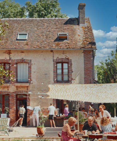 {{brizy_dc_image_alt imageSrc=